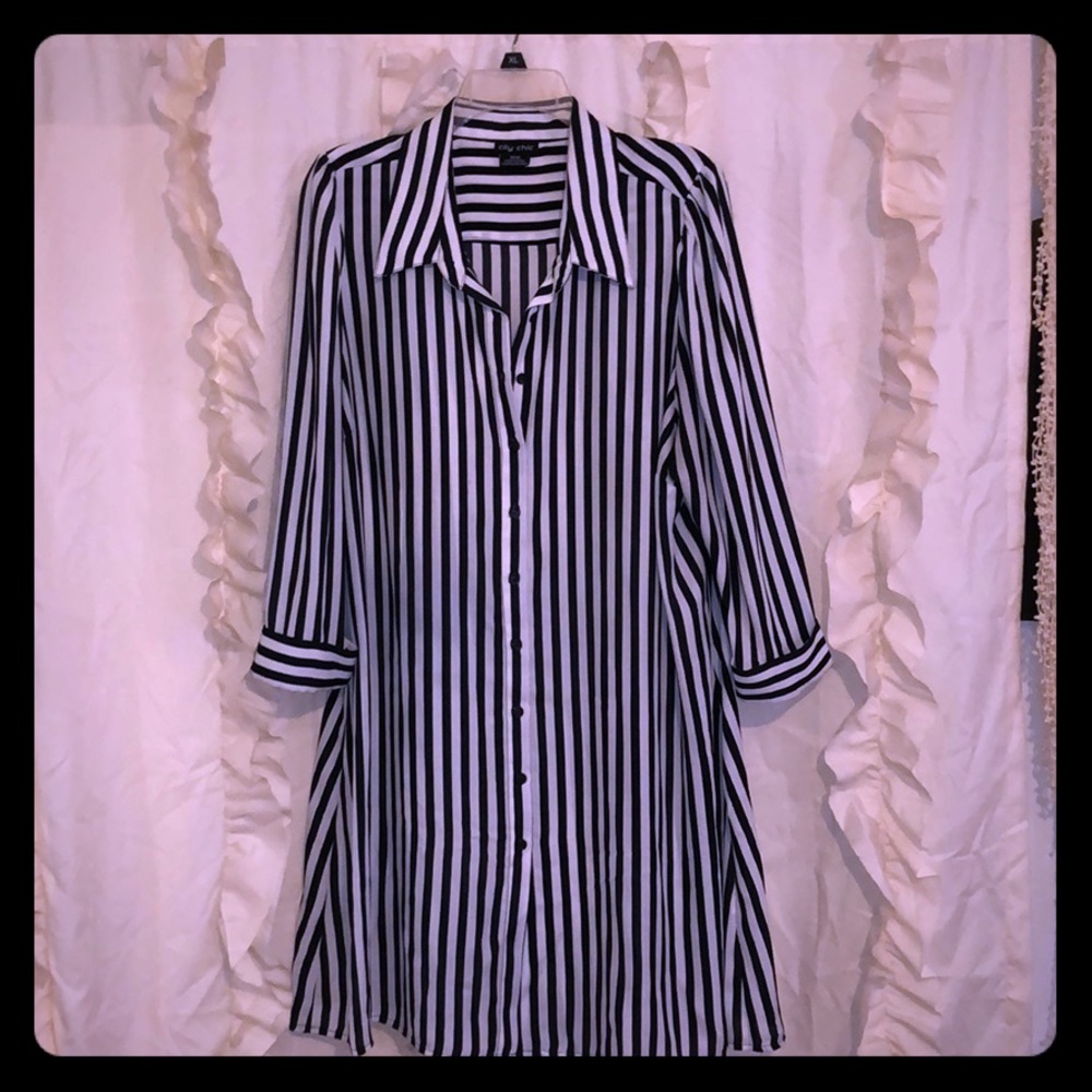Black and white striped tunic